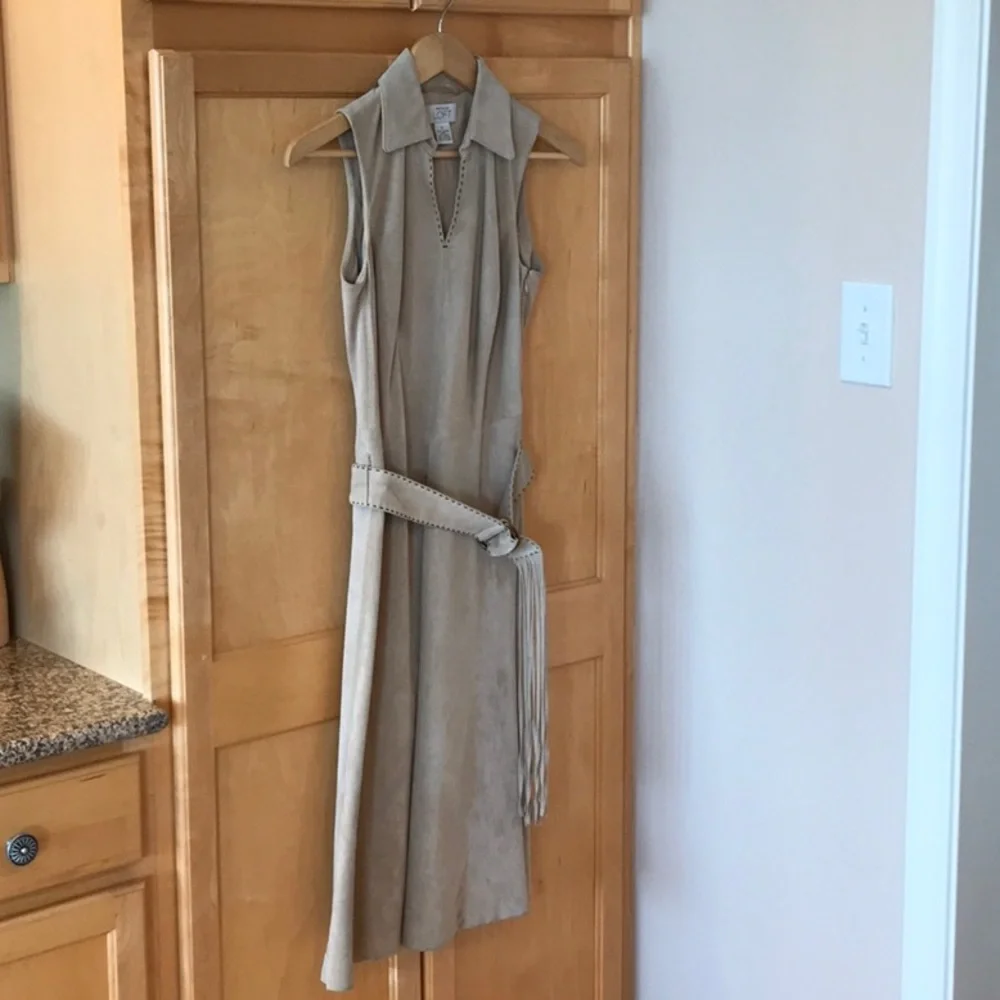 Preowned Ann Taylor Loft tan suede classic sleeveless dress with belt - size 2 - Picture 1 of 6